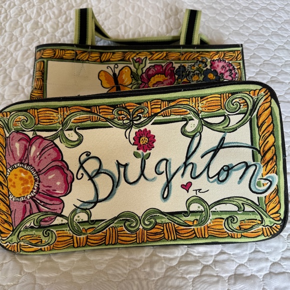 NWOT! Brighton Love is in the Air Tote 16" x 15" x 6" - Picture 7 of 7